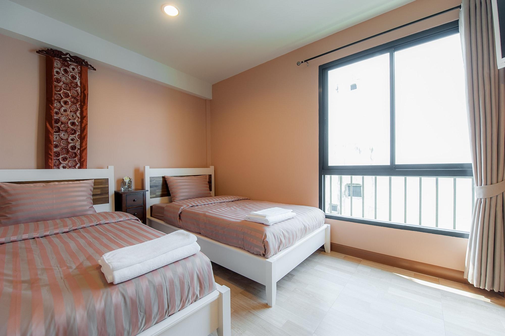 Khách sạn Full House 2*
